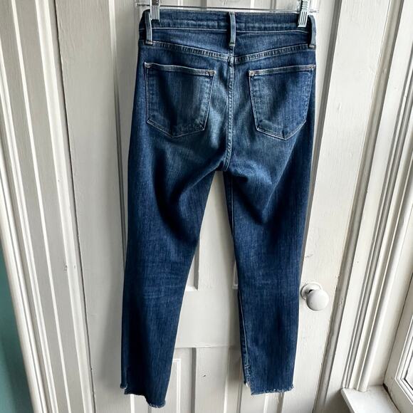 Frame Le High Straight High Rise Staggered Hem Jeans Carroll Wash - Picture 7 of 10